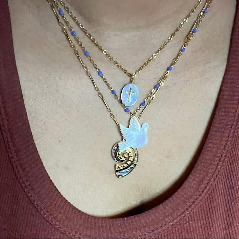 Natural Shell Dove w Blue Enamel Bead Chain 🕊️ - Picture 3 of 3